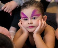 "Homenagem ao Cirque du Soleil”, uma criação da Kaesemodel Escola de Danças.