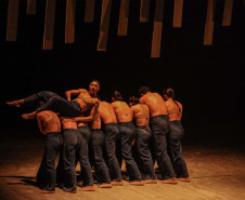 “Contraponto” volta a Curitiba e reúne mais de 4 mil espectadores no Guairão