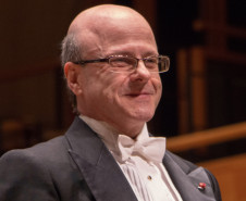 O maestro Roberto Tibiriçá, regente titular, destaca: “A OSP está entre as melhores orquestras do país, e celebrar seus 40 anos é também celebrar a força da cultura e da música no Brasil”