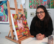 Entre o real e o fantástico: Laura Ridolfi é nova residente no Museu Casa Alfredo Andersen