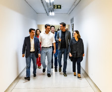 Ratinho Junior celebra preservação da história no lançamento do projeto Memória Paraná