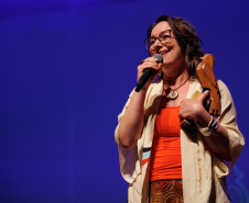 50 anos: entrega do Troféu Gralha Azul traz a diversidade do teatro paranaense