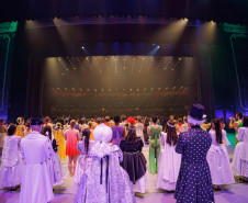 Com ingressos esgotados, “O Quebra-Nozes” chega ao Teatro Guaíra nesta semana