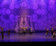 "O Quebra-Nozes": montagem do Guaíra emociona plateia lotada na primeira apresentação