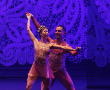 "O Quebra-Nozes": montagem do Guaíra emociona plateia lotada na primeira apresentação