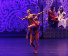 "O Quebra-Nozes": montagem do Guaíra emociona plateia lotada na primeira apresentação