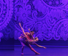 "O Quebra-Nozes": montagem do Guaíra emociona plateia lotada na primeira apresentação