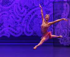 "O Quebra-Nozes": montagem do Guaíra emociona plateia lotada na primeira apresentação