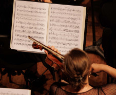 Orquestra Sinfônica do Paraná lota o Guairão no concerto que encerrou a temporada de 2025