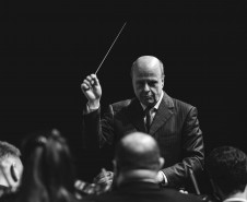 Orquestra Sinfônica do Paraná lota o Guairão no concerto que encerrou a temporada de 2025