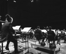 Orquestra Sinfônica do Paraná lota o Guairão no concerto que encerrou a temporada de 2025