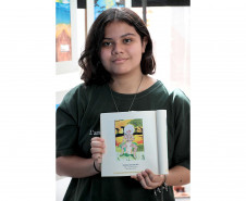 Professora e alunas de desenho avançado do CJAP são selecionadas no Concurso de Ilustração do Sesc