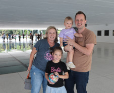 Primeira quarta-feira do ano é marcada por filas no Museu Oscar Niemeyer (MON), em Curitiba