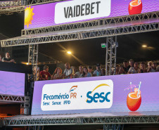 Roupa Nova mais do que dobra público de dois anos atrás no Verão Maior Paraná em Matinhos