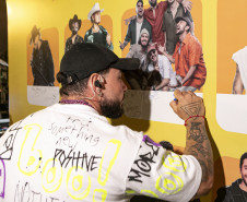 Atitude 67 e Kamisa 10 fazem noite de pagode em dose dupla em Pontal do Paraná