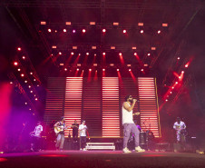 É só o começo: primeiro fim de semana de shows do Verão Maior reúne 722 mil pessoas