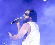 Atitude 67 e Kamisa 10 fazem noite de pagode em dose dupla em Pontal do Paraná