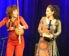 CCTG, Badi Assad e Simone Sou