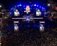 Atitude 67 e Kamisa 10 fazem noite de pagode em dose dupla em Pontal do Paraná
