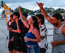 Palcos Sunset movimentam praias e rios do Paraná; confira a agenda da semana