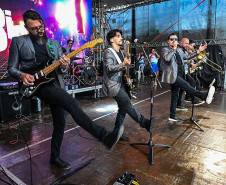 Pagode, rock, MPB e ex-The Voice: Palcos Sunset entram na 3ª semana de shows gratuitos