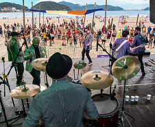 Última semana dos Palcos Sunset tem sertanejo, pagode, música caipira e muito mais