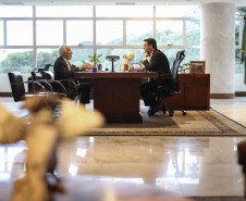 "Instante do Olhar": exposição reúne 50 fotos de Jonathan Campos no MON