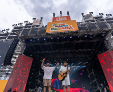 Pagode de Belo e Jeito Moleque encerra primeiro fim de semana de shows do Verão Maior