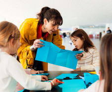 Com oficina de fotografia, ateliês e visitas, MON divulga programação especial de férias