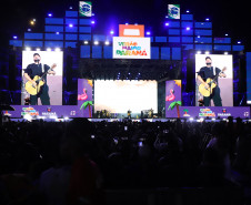 Novidade no Verão Maior, gospel de Fernandinho leva 62 mil pessoas a Matinhos