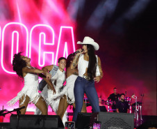 Ana Castela confirma status de fenômeno diante de 228 mil pessoas no Verão Maior Paraná