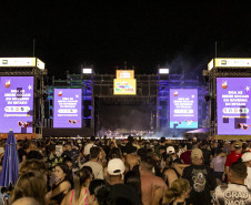 Atitude 67 e Kamisa 10 fazem noite de pagode em dose dupla em Pontal do Paraná