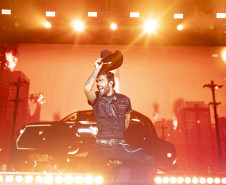 Pontal do Paraná, 09 de janeiro de 2026 - Show de Luan Pereira dentro das atrações do Verão Maior Paraná.