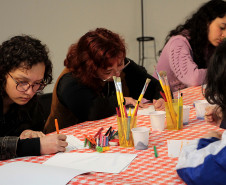 Ana Castela, Paralamas do Sucesso e comédia no teatro marcam a agenda cultural