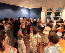 Ana Castela, Paralamas do Sucesso e comédia no teatro marcam a agenda cultural