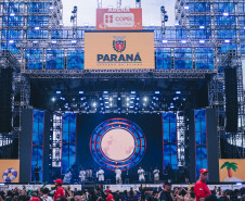 Pagode de Belo e Jeito Moleque encerra primeiro fim de semana de shows do Verão Maior