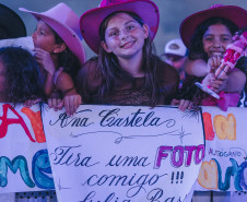 Ana Castela confirma status de fenômeno diante de 228 mil pessoas no Verão Maior Paraná