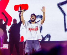 Dilsinho vai apresentar o protagonismo do novo pagode no Verão Maior Paraná