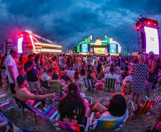 Drones, luzes e recorde de público: show de Alok leva 338 mil pessoas ao Verão Maior