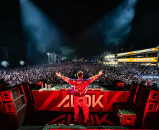 Show de Alok em Matinhos foi o evento musical com maior público da história do Paraná