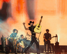 Pontal do Paraná, 09 de janeiro de 2026 - Público na Arena Marisol durante o Verão Maior Paraná.