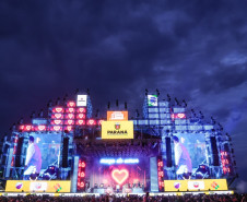 Pagode de Belo e Jeito Moleque encerra primeiro fim de semana de shows do Verão Maior