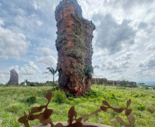 MON sem Paredes: Parque Estadual de Vila Velha receberá obras de arte inéditas ao ar livre