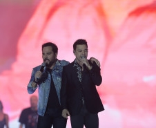 A dupla Zezé Di Camargo e Luciano durante a apresentação do seu show dentro da programação do Verão Maior Paraná, em Matinhos - 07/02/2026