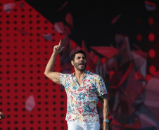 A dupla Israel e Rodolffo  durante  apresentação do seu  show  no Verão Maior Paraná, em Matinhos - 08/02/2026