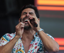 A dupla Israel e Rodolffo  durante  apresentação do seu  show  no Verão Maior Paraná, em Matinhos - 08/02/2026