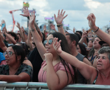 A dupla Israel e Rodolffo  durante  apresentação do seu  show  no Verão Maior Paraná, em Matinhos - 08/02/2026