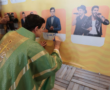 Padre Reginaldo Manzotti reúne 38 mil pessoas no último domingo do Verão Maior Paraná