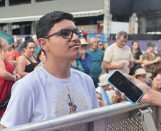 Padre Reginaldo Manzotti reúne 38 mil pessoas no último domingo do Verão Maior Paraná