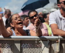 Padre Reginaldo Manzotti reúne 38 mil pessoas no último domingo do Verão Maior Paraná